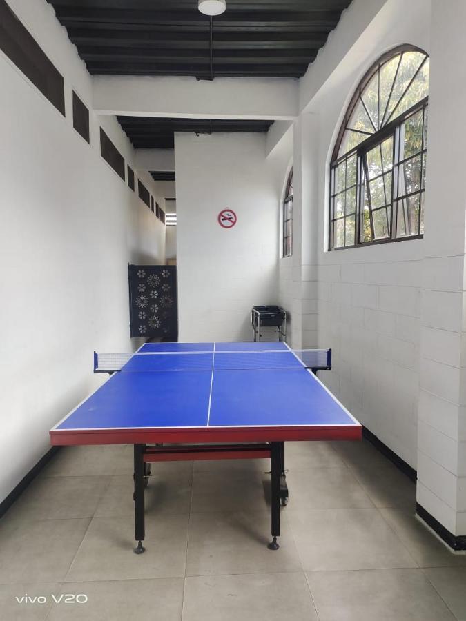 Bu Sepuh Guesthouse Sangkanurip Esterno foto